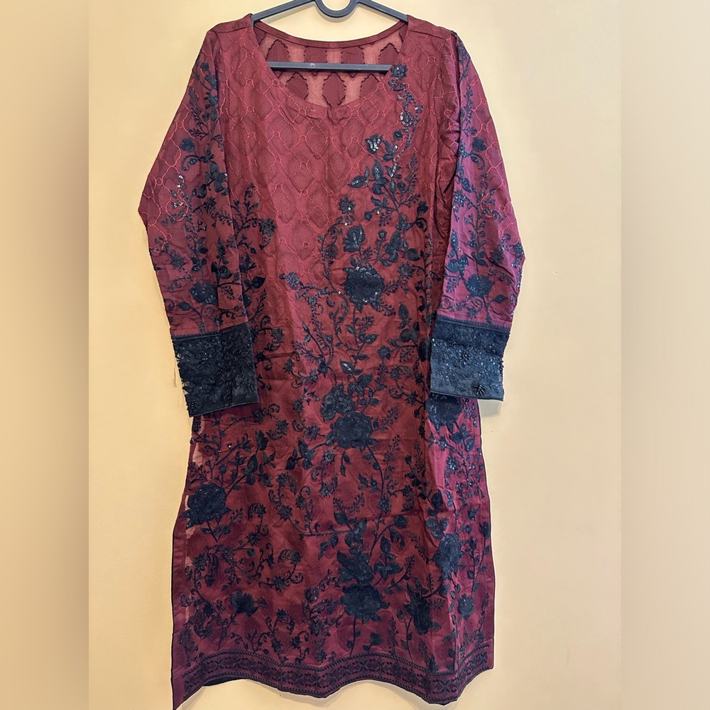 New J. 2pc dress